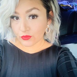 Meet your Posher, Lorena